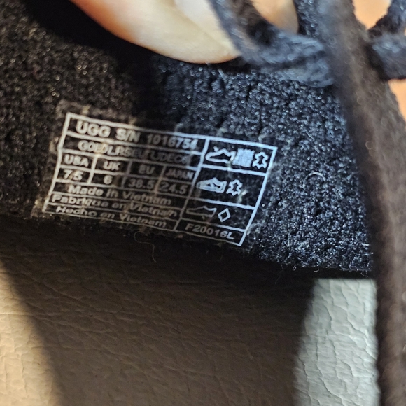 Ugg Shoes Pinkett Deckers Trainer Sneakers Women's Size 7.5 Black & Tan NEW - Picture 10 of 10